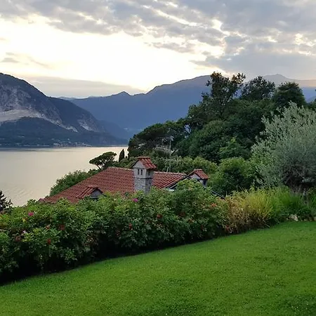 Renalu Nocleg ze śniadaniem 4*