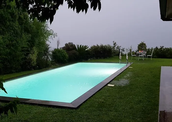 Renalu Bed and Breakfast Βερμπάνια